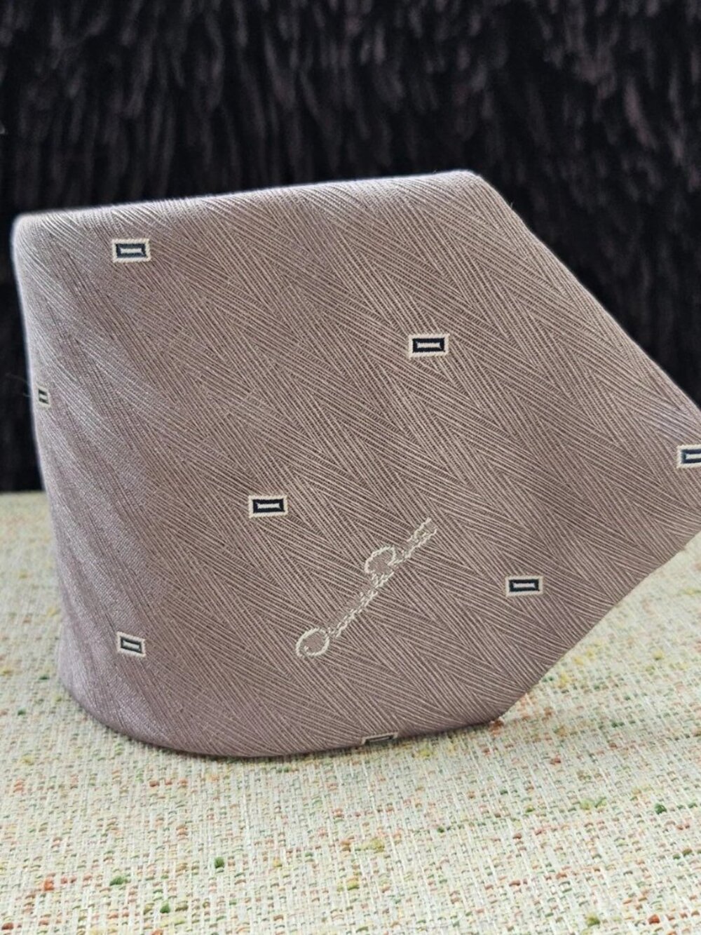 Vintage Oscar De La Renta Men Tie Necktie Brown Tie Classic Neck Tie - Picture 3 of 10